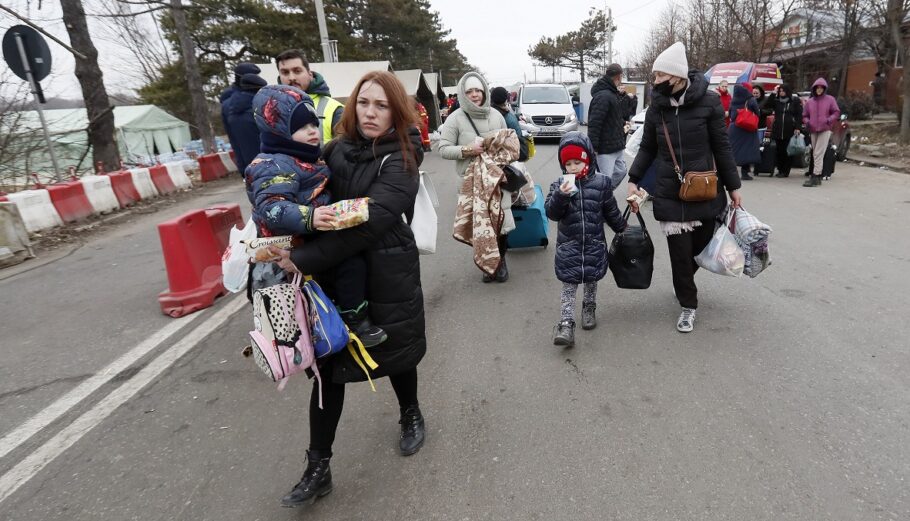 Ουκρανοί Πρόσφυγες©EPA/ROBERT GHEMENT