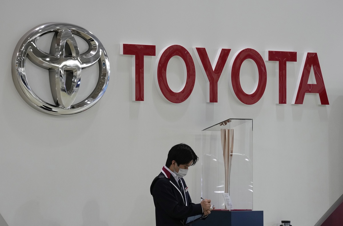 Toyota ©EPA/KIMIMASA MAYAMA