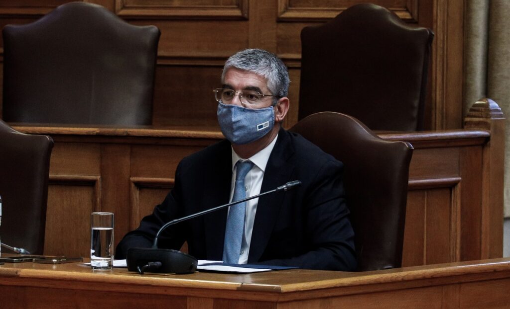Τσακίρης: Υπέγραψε τη σύσταση του Ταμείου Εγγυοδοσίας Καινοτομίας