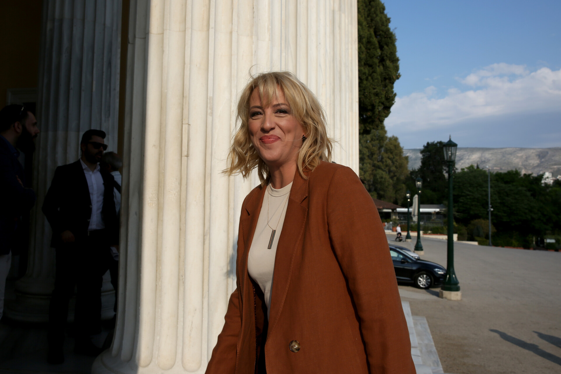 Μάνδρα: Οι κατηγορίες της Εισαγγελέως και η απάντηση της Δούρου