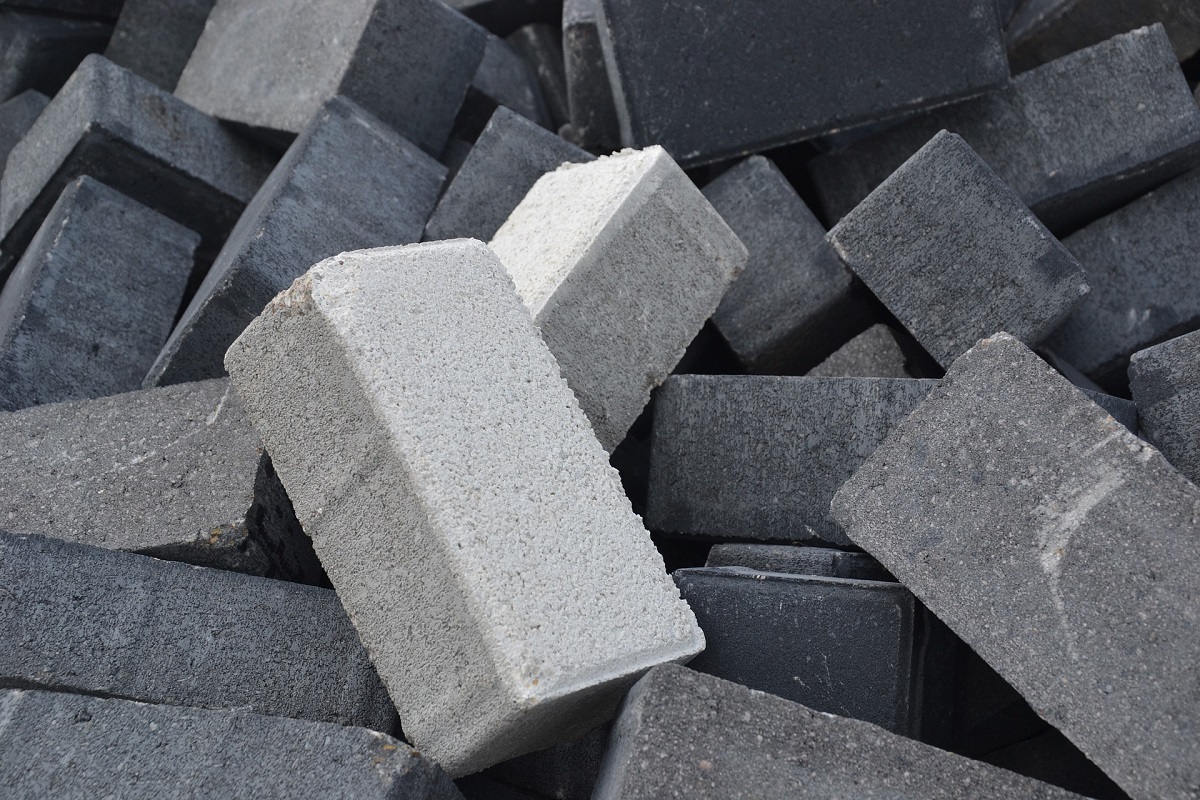 Holcim: Αποχωρεί από τη ρωσική αγορά