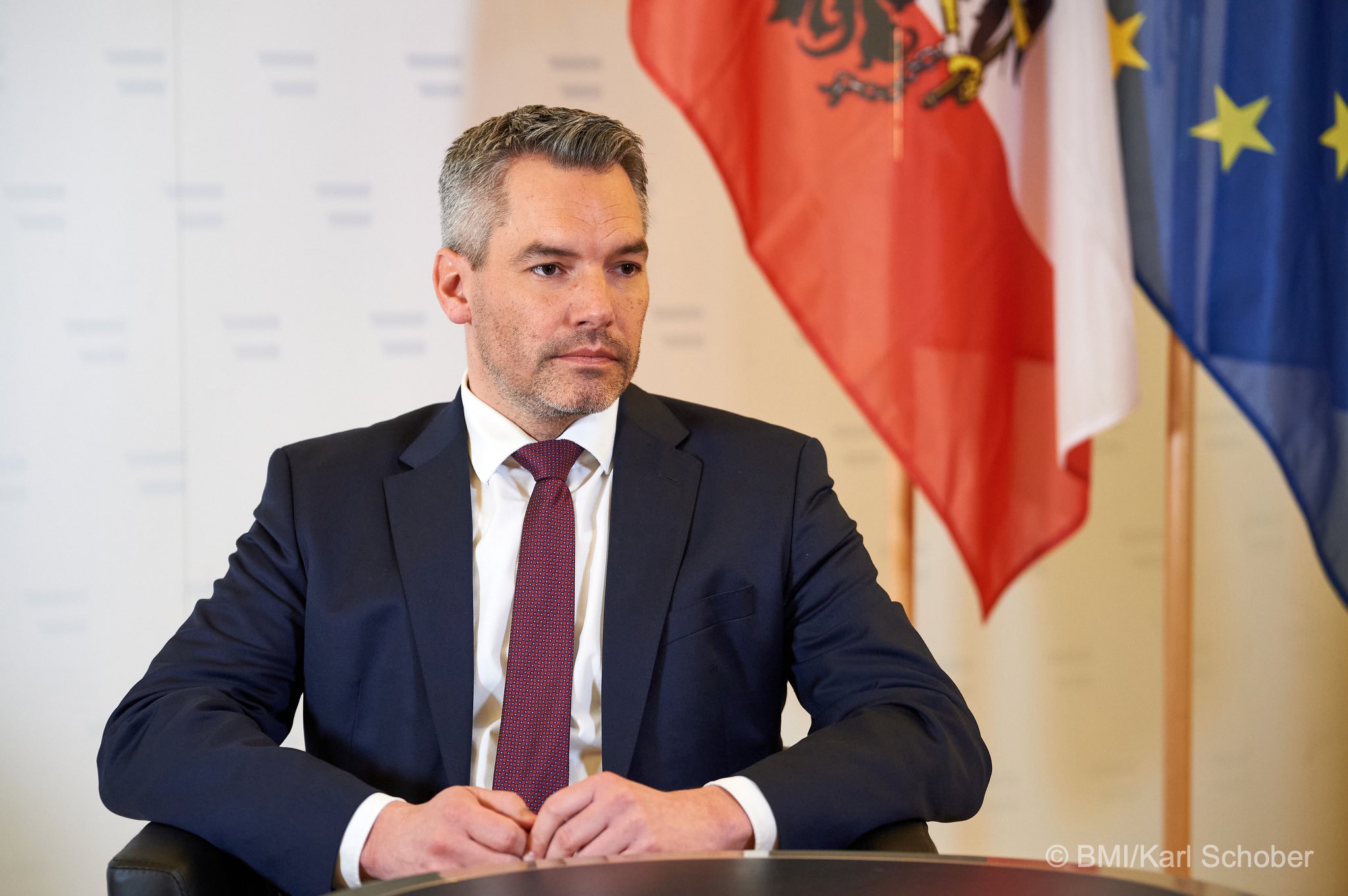 Ο καγκελάριος της Αυστρίας Καρλ Νεχάμερ © Twitter / Karl Nehammer