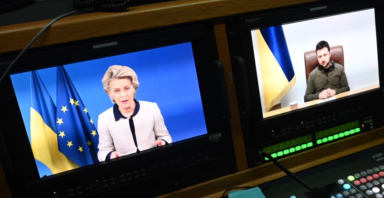 Επικοινωνία Ζελένσκι - Φον ντερ Λάιεν © Twitter / Ursula von der Leyen