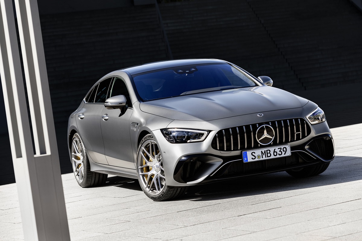 Οι V8 εκδόσεις της Mercedes AMG GT 63 αναβαθμίστηκαν