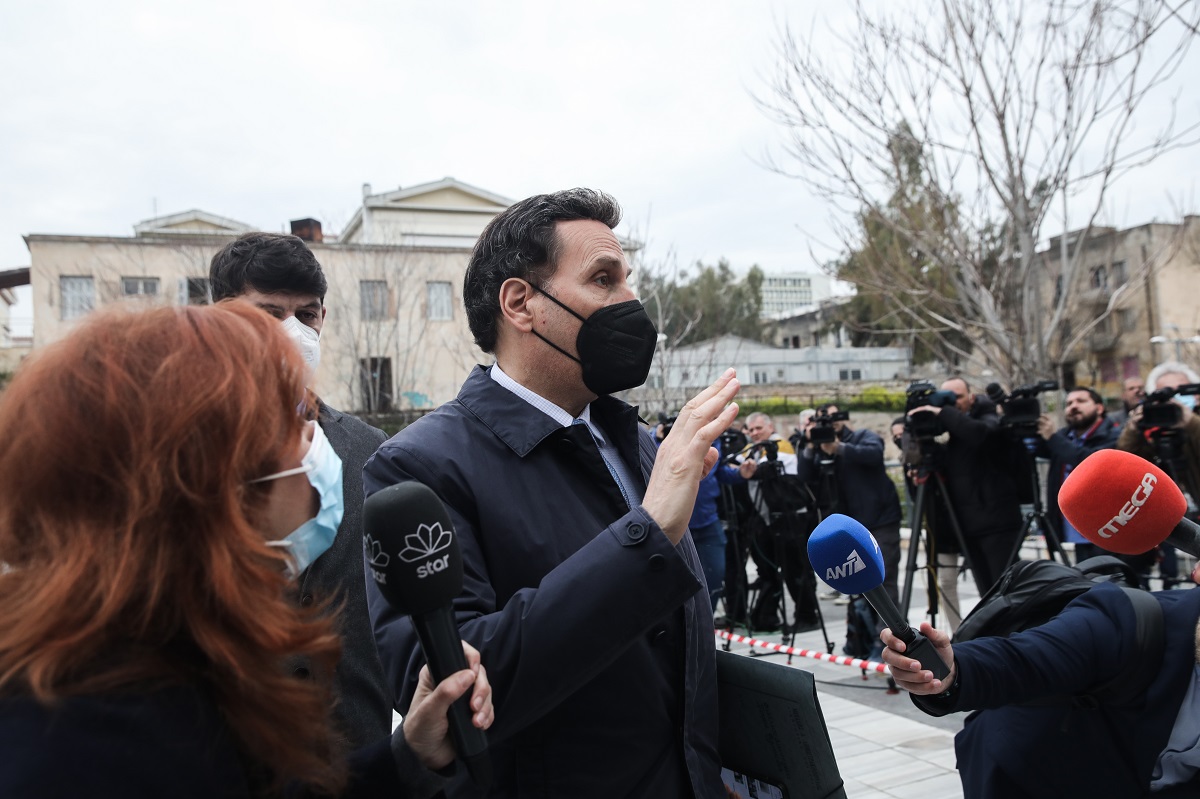 Ένταση και διακοπή στη δίκη του Πέτρου Φιλιππίδη