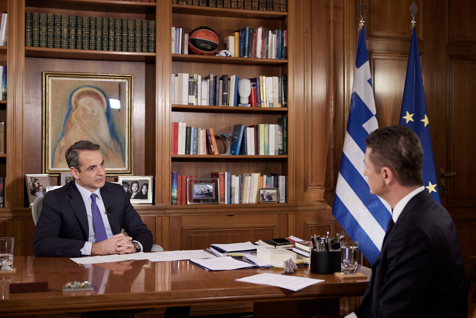 Μητσοτάκης: Θα συνεχιστούν πολιτικές στήριξης με όλους τους τρόπους