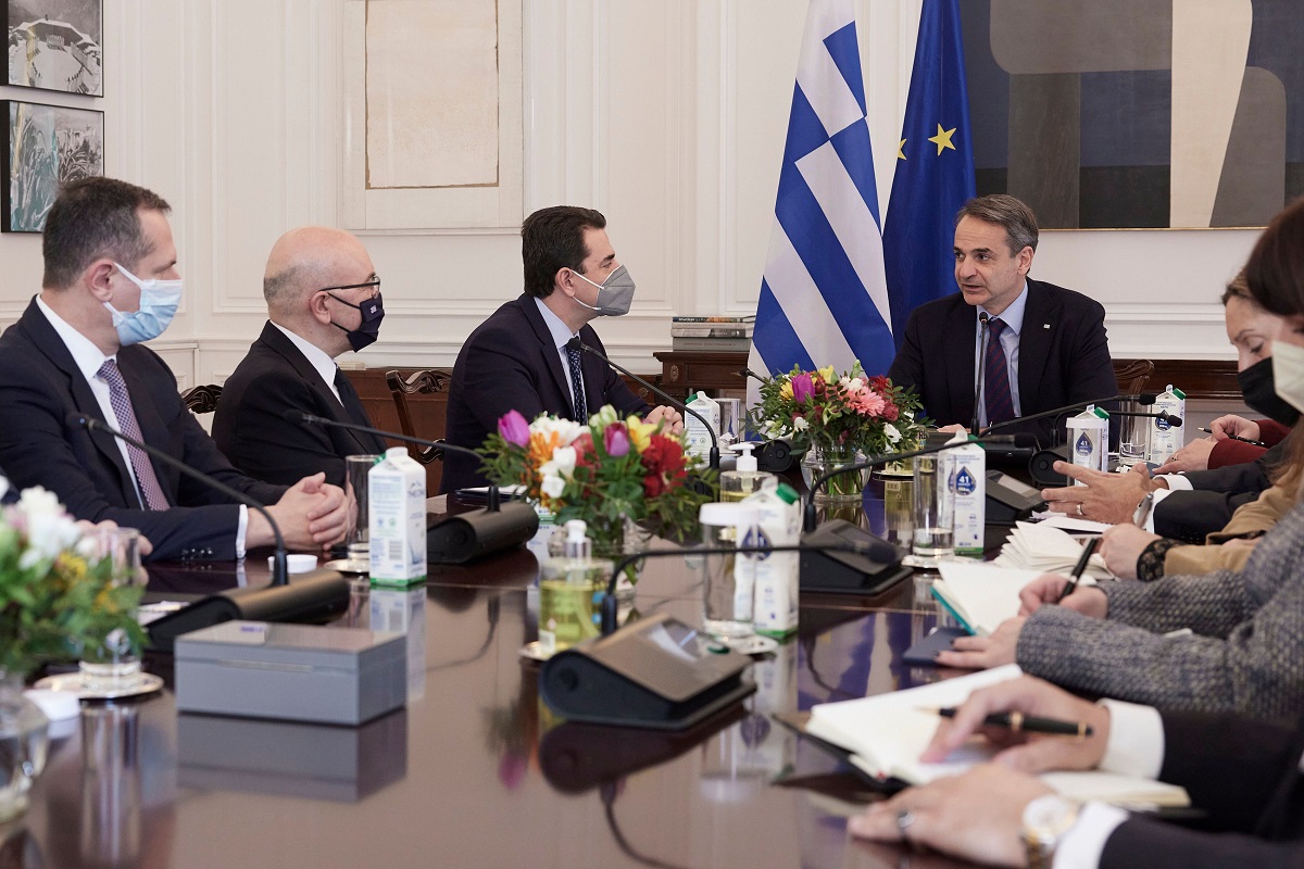 Επικοινωνία Μητσοτάκη – Αλ Σίσι για την ηλεκτρική διασύνδεση με Αίγυπτο
