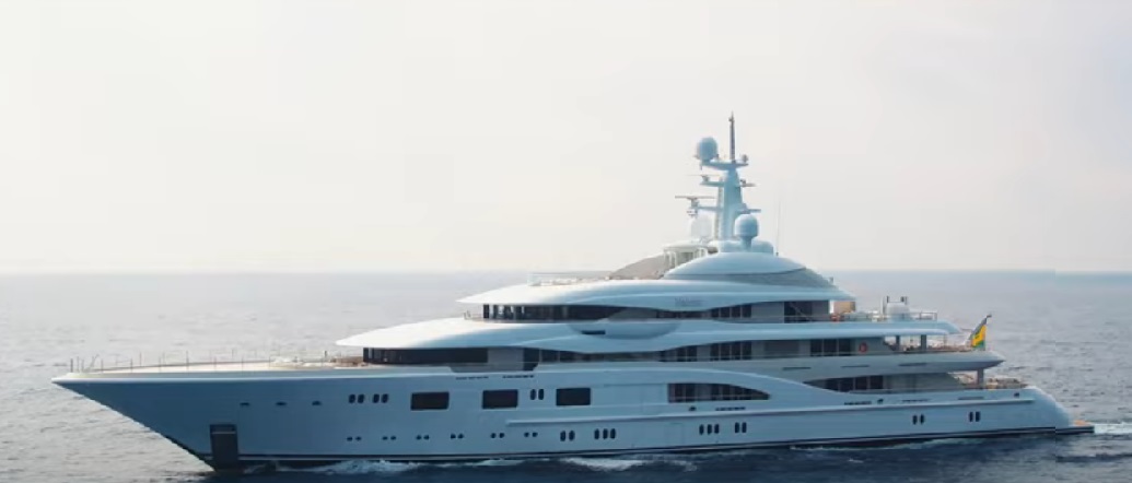 Ισπανία: Κατέσχεσε θαλαμηγό αξίας 130 εκατ. ευρώ Ρώσου ολιγάρχη