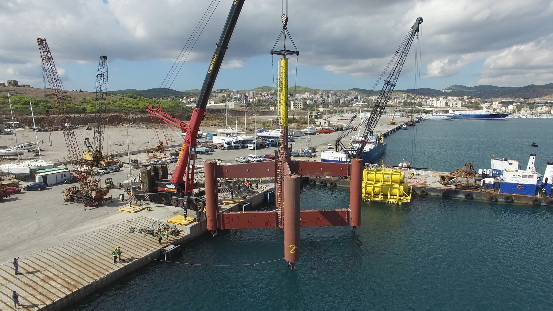 Η τεχνολογία Floatmast για τη μέτρηση ανεμολογικών δεδομένων σε πλωτά αιολικά πάρκα που ανέπτυξε η ΕΤΜΕ διεκδικεί συμβάσεις στη διεθνή αγορά © ΕΤΜΕ