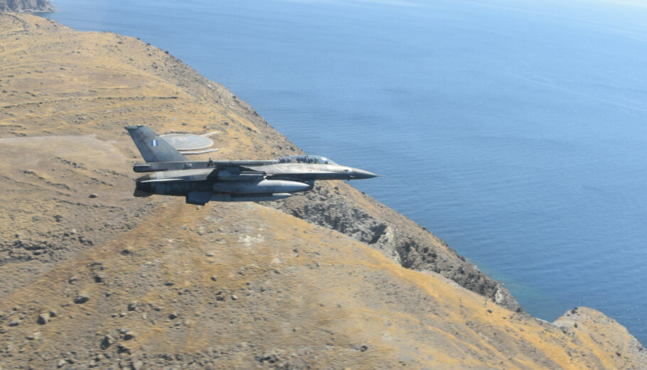 Πτήση F-16