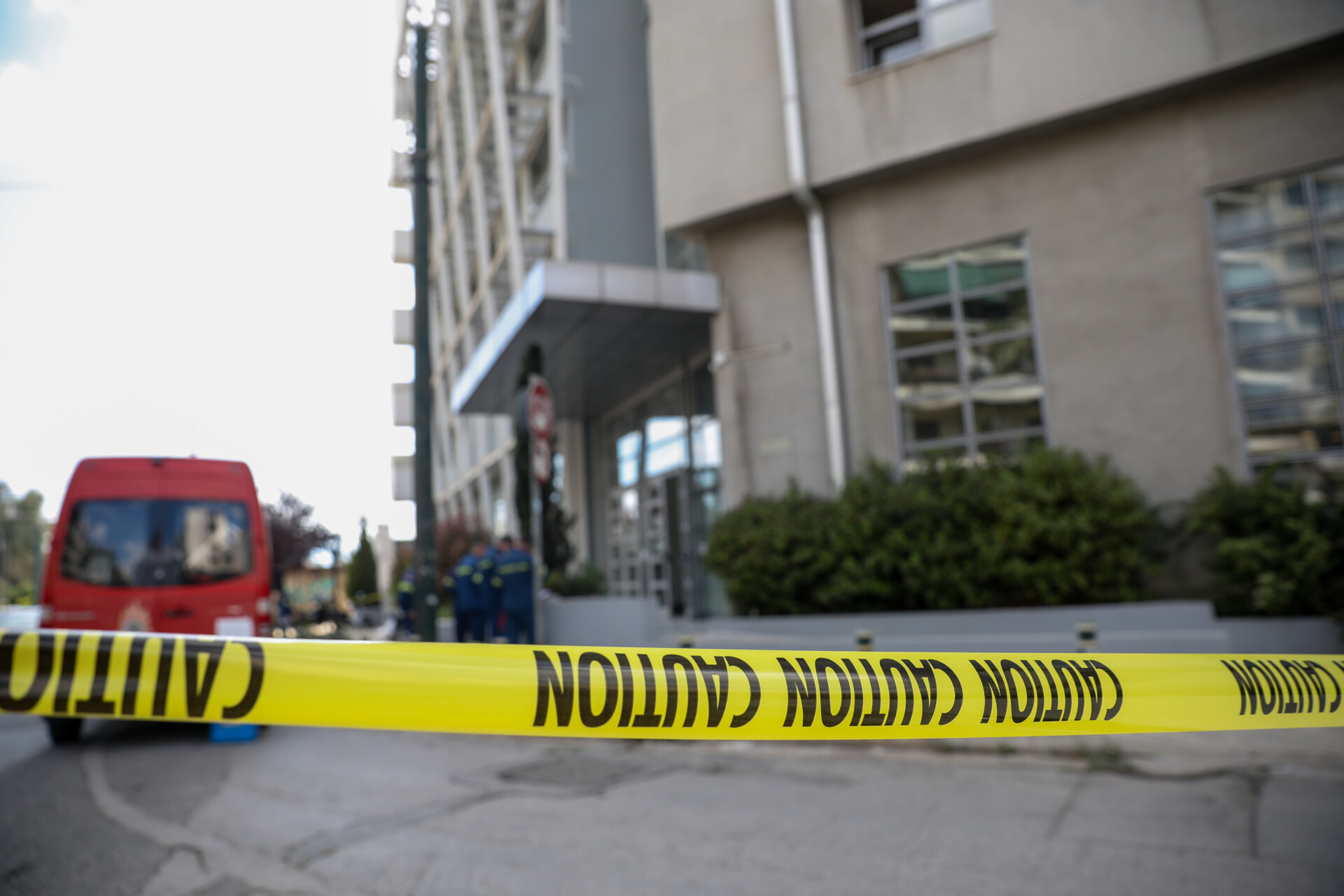 Συναγερμός σε κτίριο του ΟΠΕΚΕΠΕ από ύποπτο φάκελο