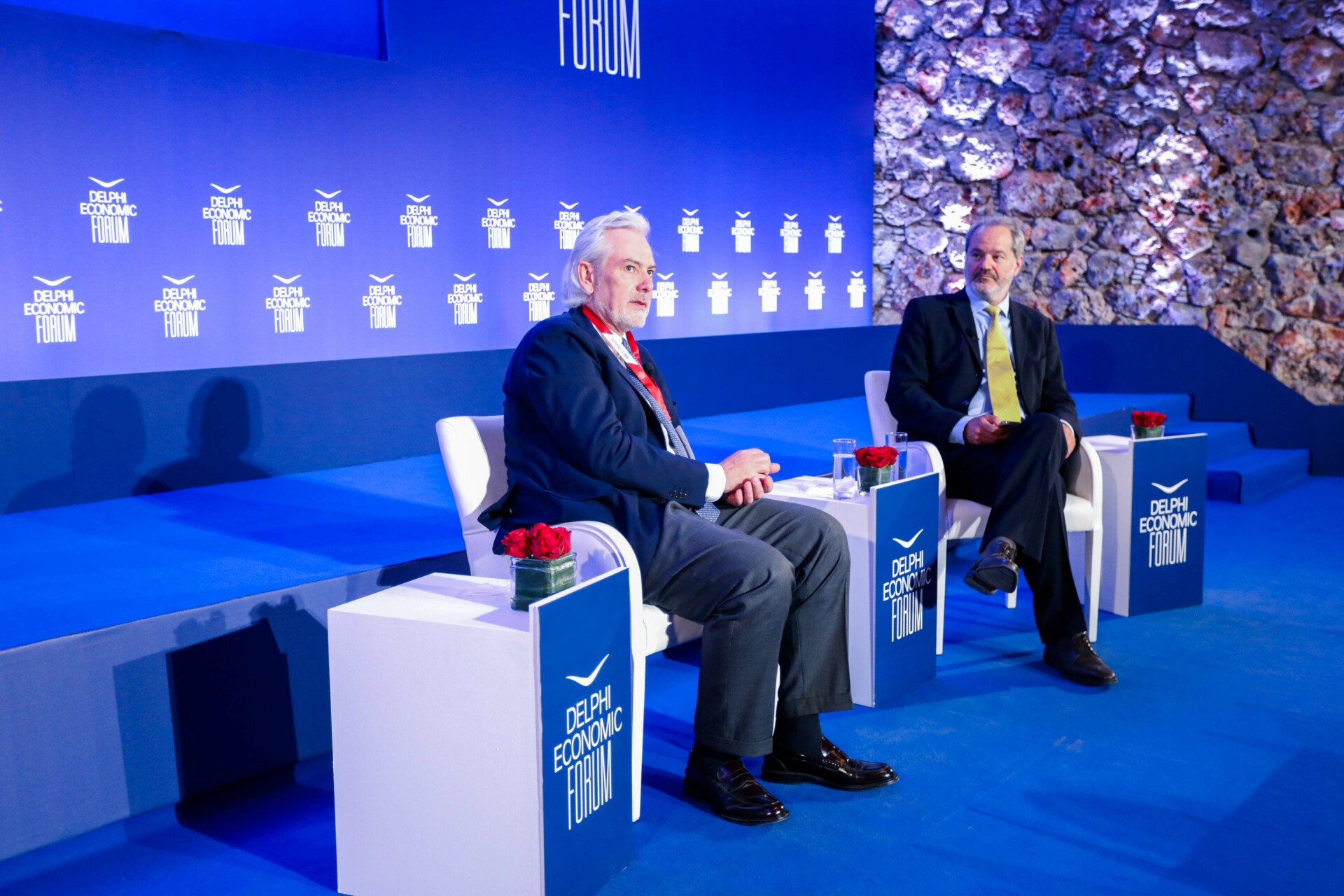 Ο Jacek Olczak (Α) της Phillip Morris στο Delphi Forum © Delphi Economic Forum