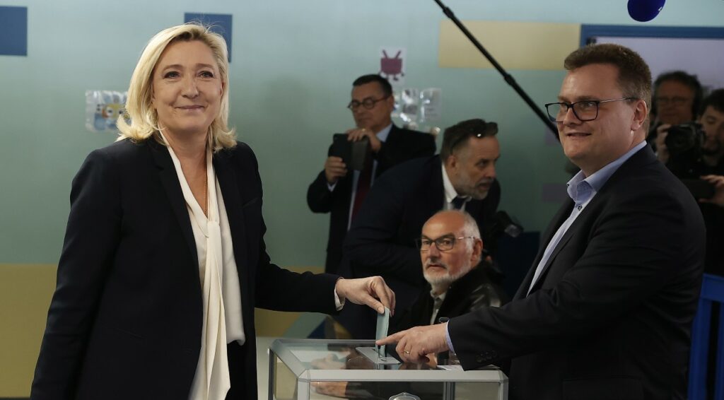 Γαλλικές εκλογές: Μόλις στο 26,4% η συμμετοχή, χαμηλότερη από το 2017
