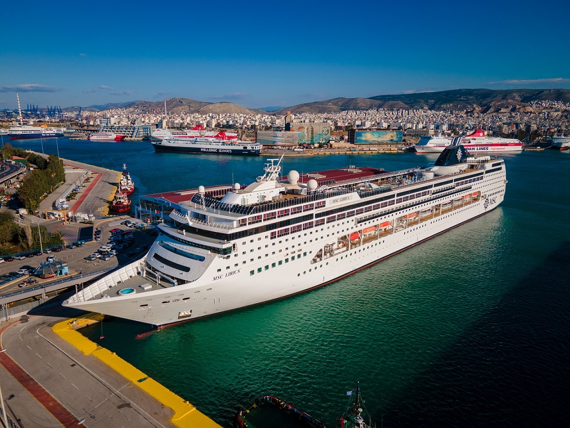 MSC Lirica: Ξεκινούν οι κρουαζιέρες από τον Πειραιά για το καλοκαίρι
