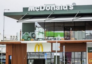 Αύξηση 6% εσόδων στα 109 εκατ. για τα McDonald’s στην Ελλάδα