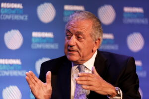 Αβραμόπουλος: Έφτασε στη Βουλή η δικογραφία για την άρση ασυλίας, τα επόμενα βήματα