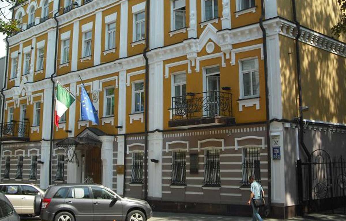 Ουκρανία: Άνοιξε ξανά η ιταλική πρεσβεία στο Κίεβο