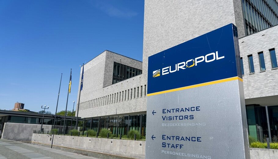 Europol @EPA/JERRY LAMPEN