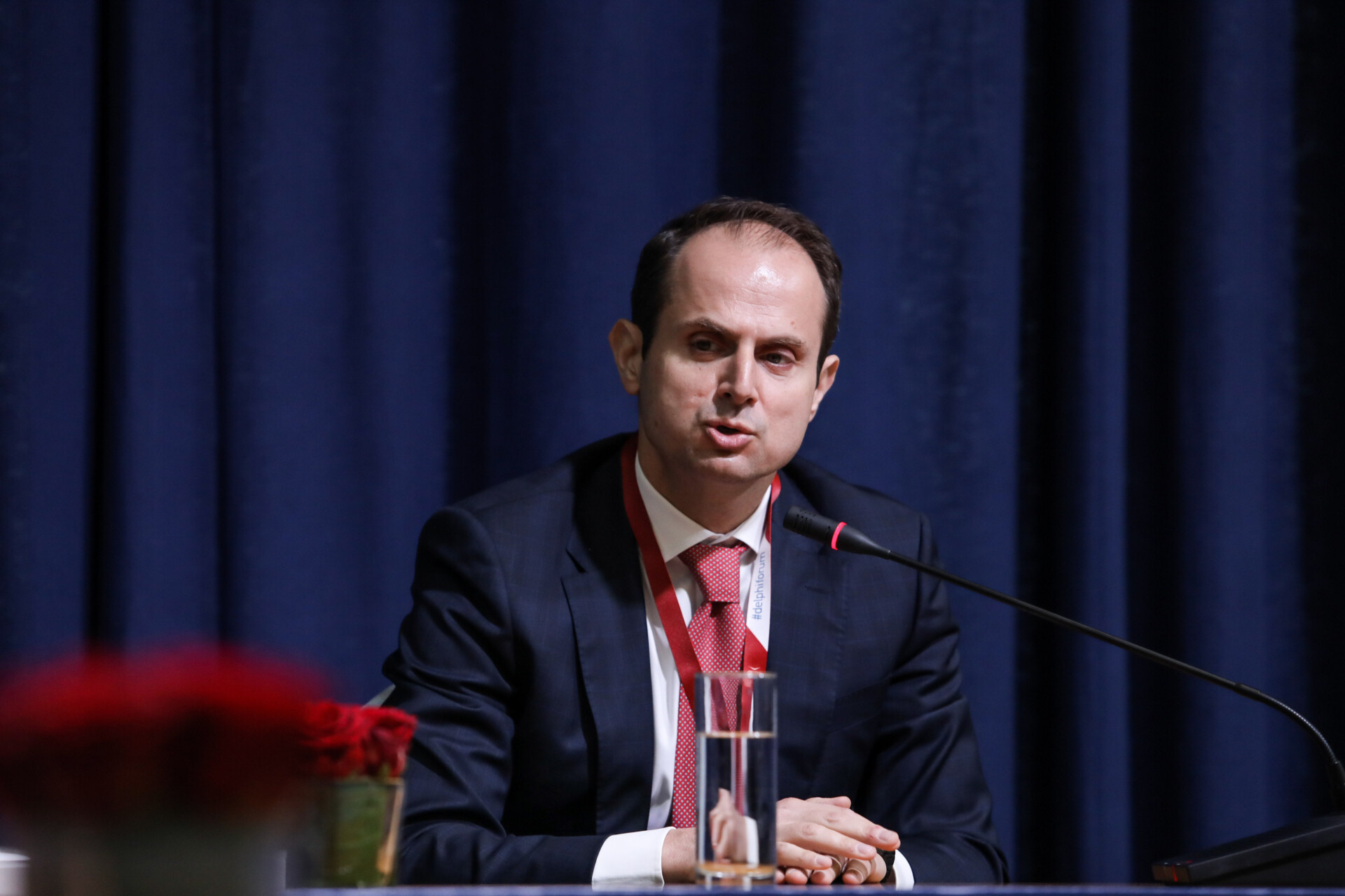 Σκρέκας – Καλογηράτος: Ο ρόλος του LNG για απεξάρτηση από τη Ρωσία και οι επενδύσεις
