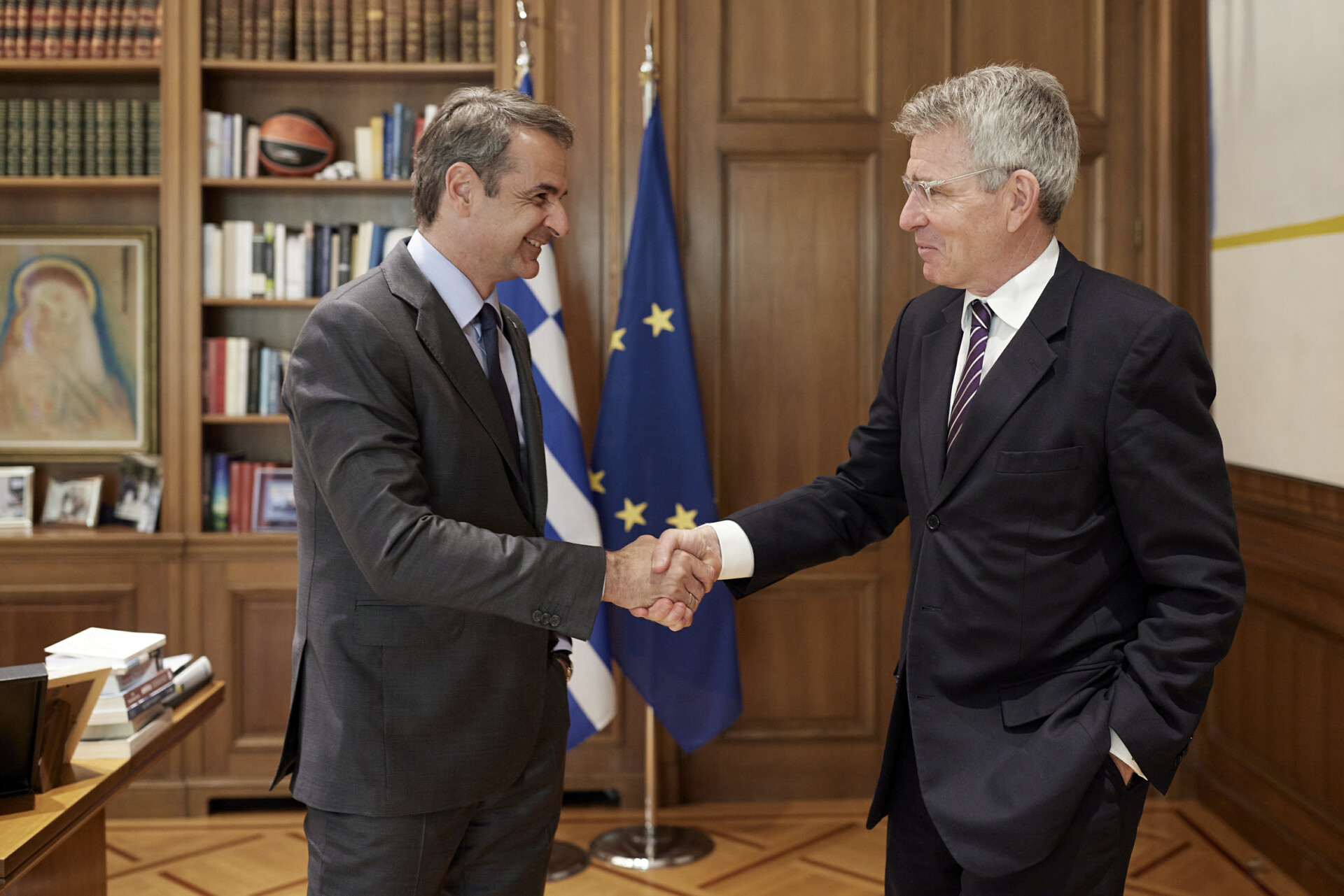 Ο Κυρ. Μητσοτάκης με τον Τζ. Πάιατ ©Twitter/Prime Minister GR