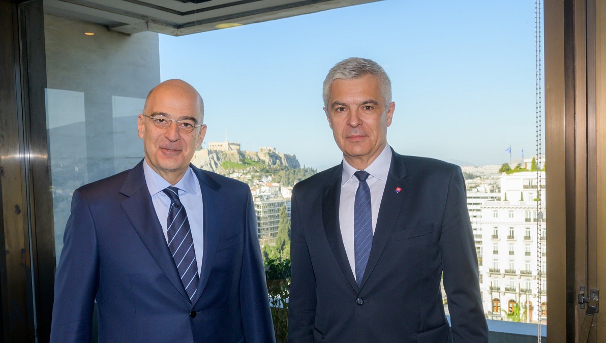 Συνάντηση  Δένδια με τον Σλοβάκο ομόλογό του – Τα θέματα στην ατζέντα