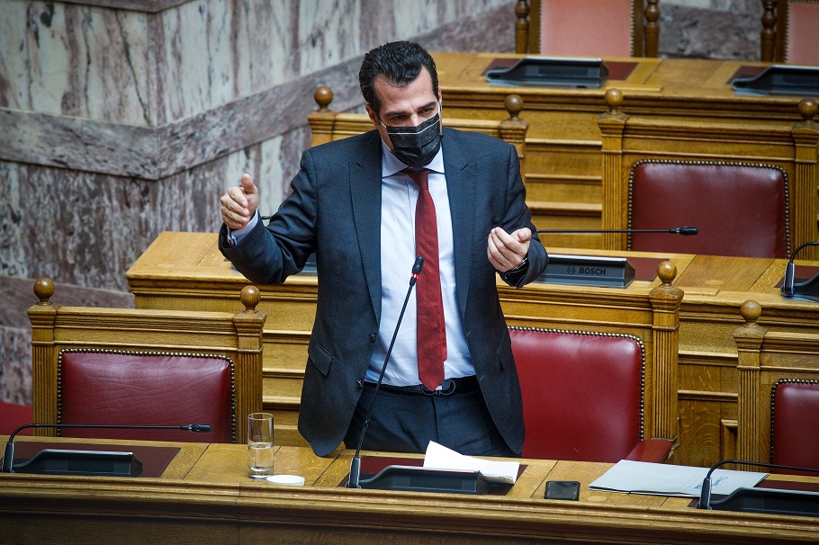 Πλεύρης: Αναστέλλεται το πρόστιμο άνω των 60 τις επόμενες μέρες