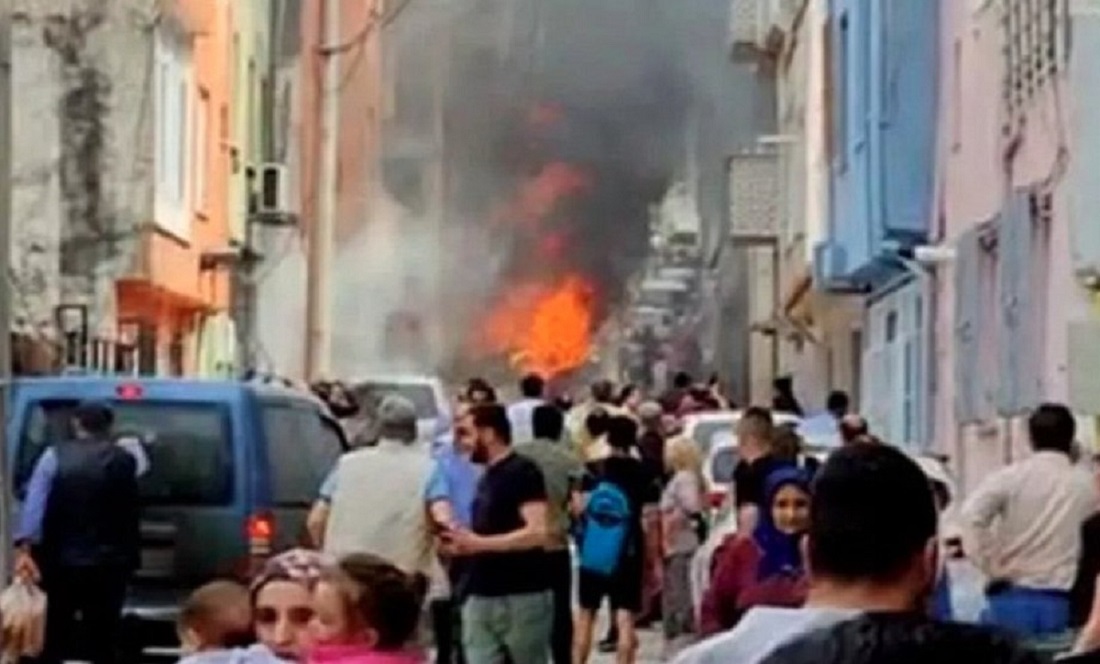 Τουρκία: Δύο νεκροί από πτώση αεροσκάφους σε συνοικία