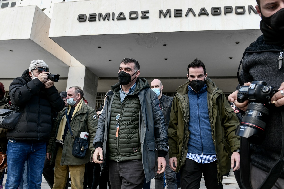 Υπόθεση Novartis: Απολογείται στην ανακρίτρια ο Κώστας Βαξεβάνης