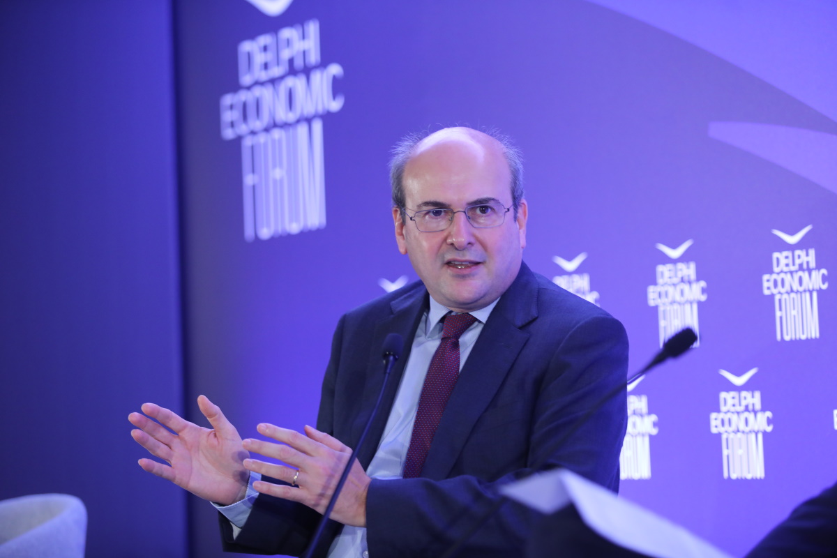 Xατζηδάκης: Νέο πακέτο ρυθμίσεων επιτάχυνσης των συντάξεων