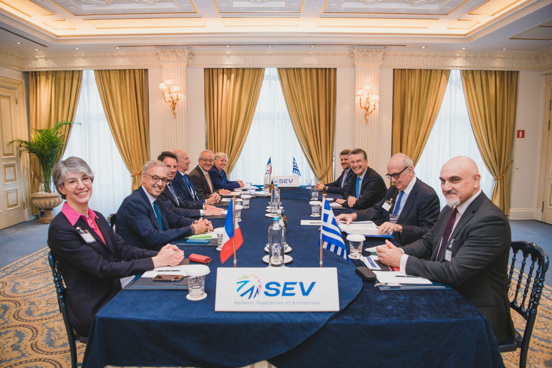 ΣΕΒ: Ολοκληρώθηκε η επίσκεψη της γαλλικής αντιπροσωπείας της MEDEF