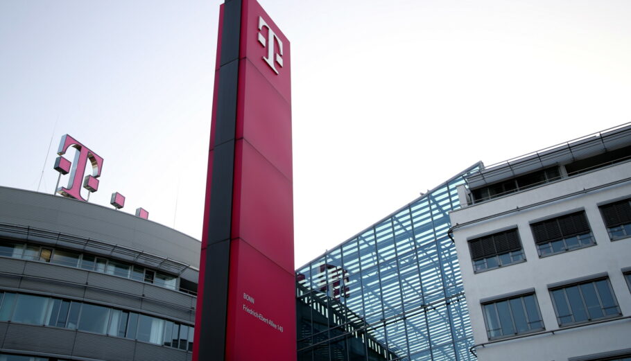 Deutsche Telekom © EPA/FRIEDEMANN VOGEL