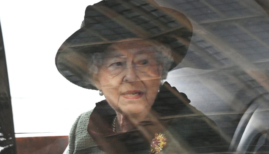 Βασίλισσα Ελισάβετ © EPA/NEIL HALL