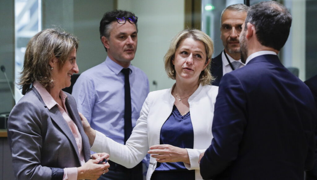 Ενέργεια: Επιμένει για πανευρωπαϊκό αντίδοτο στην ακρίβεια η Ελλάδα