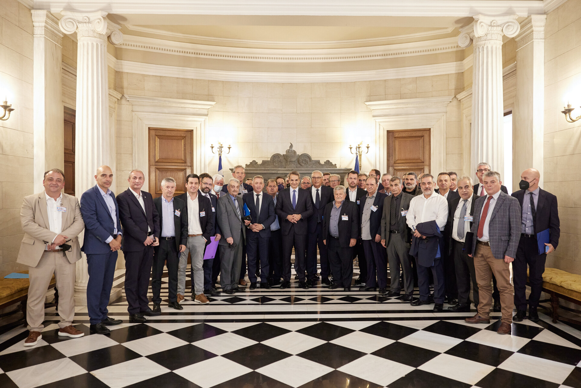 Συνάντηση Μητσοτάκη με τους 33 δημάρχους του Δικτύου Ορεινών Δήμων