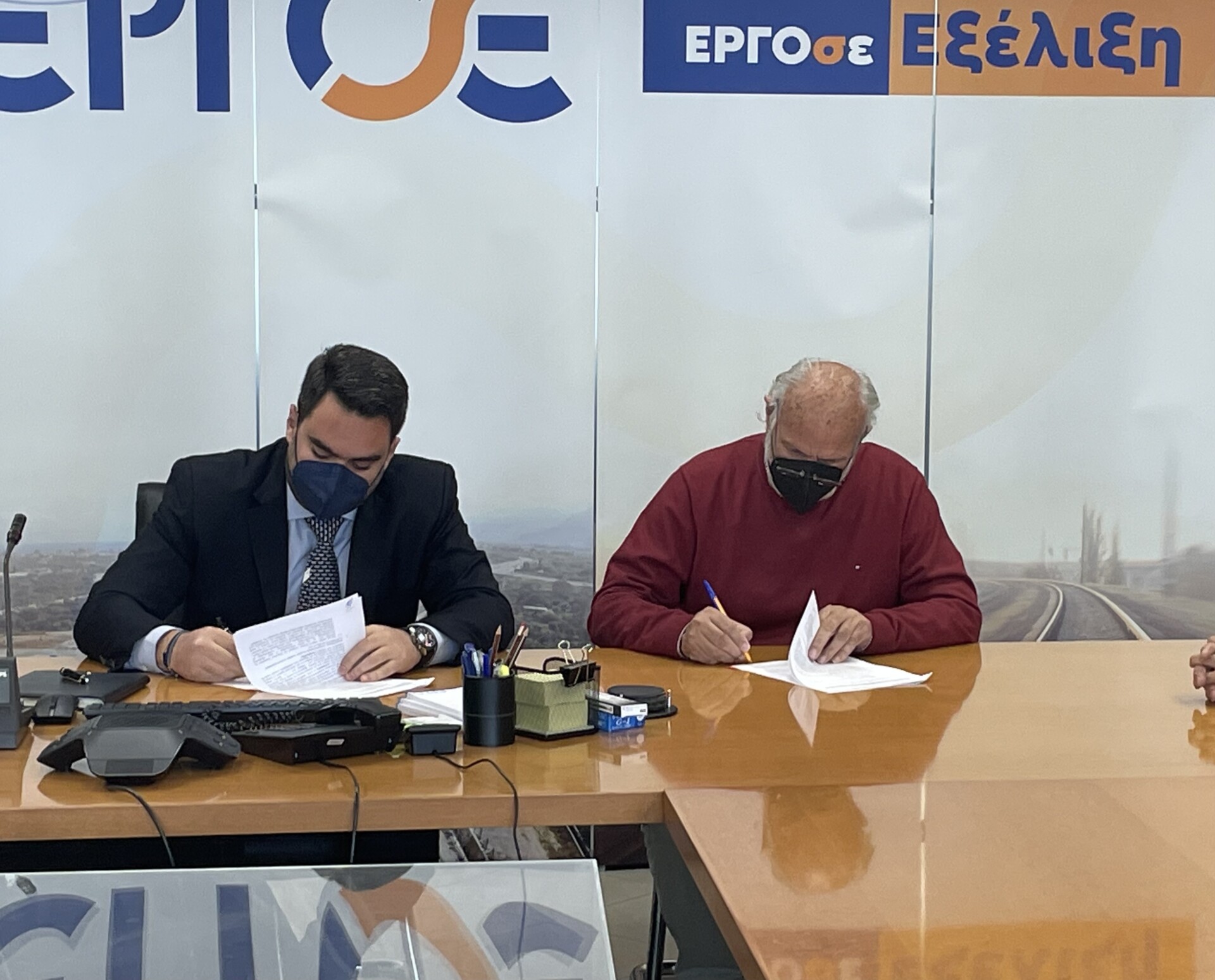 ΕΡΓΟΣΕ: Υπογραφή σύμβασης για τη γραμμή Λάρισα – Βόλος