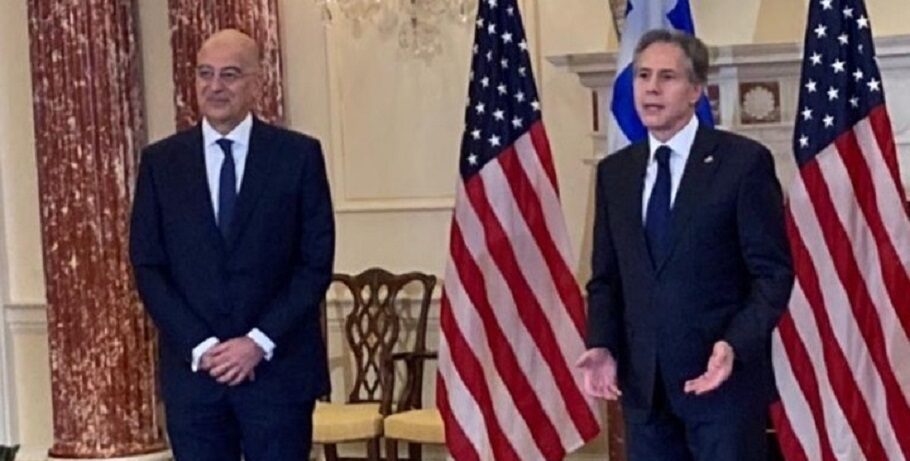 Δένδιας: Επαφές με Μπλίνκεν και Κέρι – Έμφαση στην ενέργεια