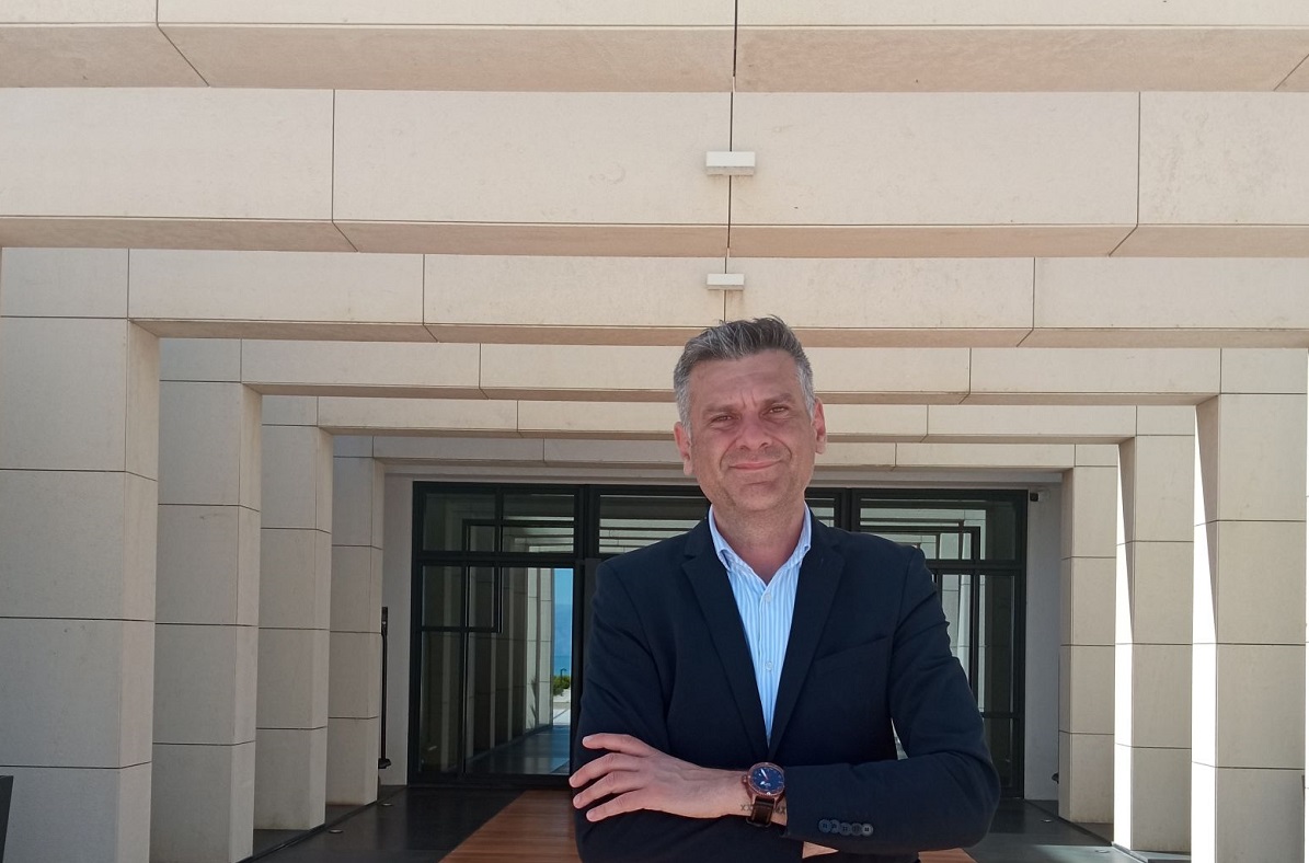 Ο Γενικός Διευθυντής του Αngsana Corfu Resort & Spa ο Κώστας Μπιμπλής © Αngsana Corfu Resort & Spa