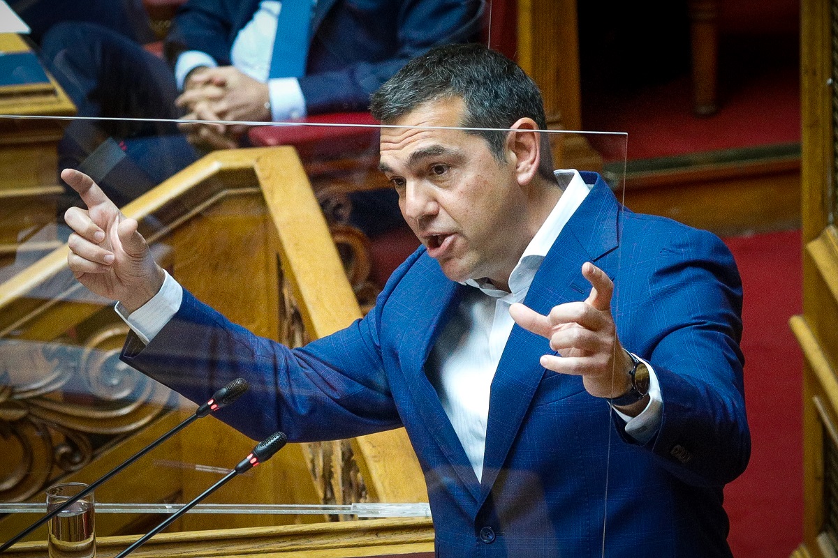 Τσίπρας: Εμείς στηρίζουμε και προστατεύουμε τα ελληνικά συμφέροντα