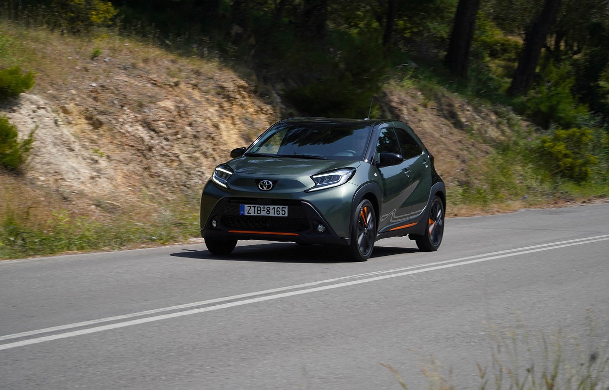 Οδηγούμε το νέο Toyota Aygo X στην Ελλάδα