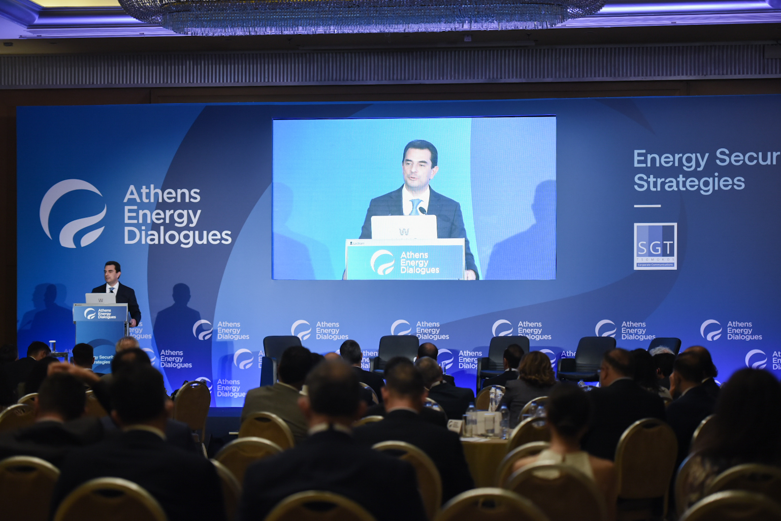 Σκρέκας: Να γίνει η Ελλάδα βασική πύλη εισόδου LNG στην ΝΑ Ευρώπη