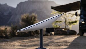 Σύγκρουση ΟΤΕ – Starlink στην Ελλάδα, στο κυνήγι πελατών σε παραμεθόριο και νησιά