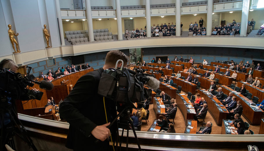 Η ολομέλεια του φινλανδικού κοινοβουλίου κατά τη συζήτηση για ένταξη της χώρας στο ΝΑΤΟ © EPA/MAURI RATILAINEN