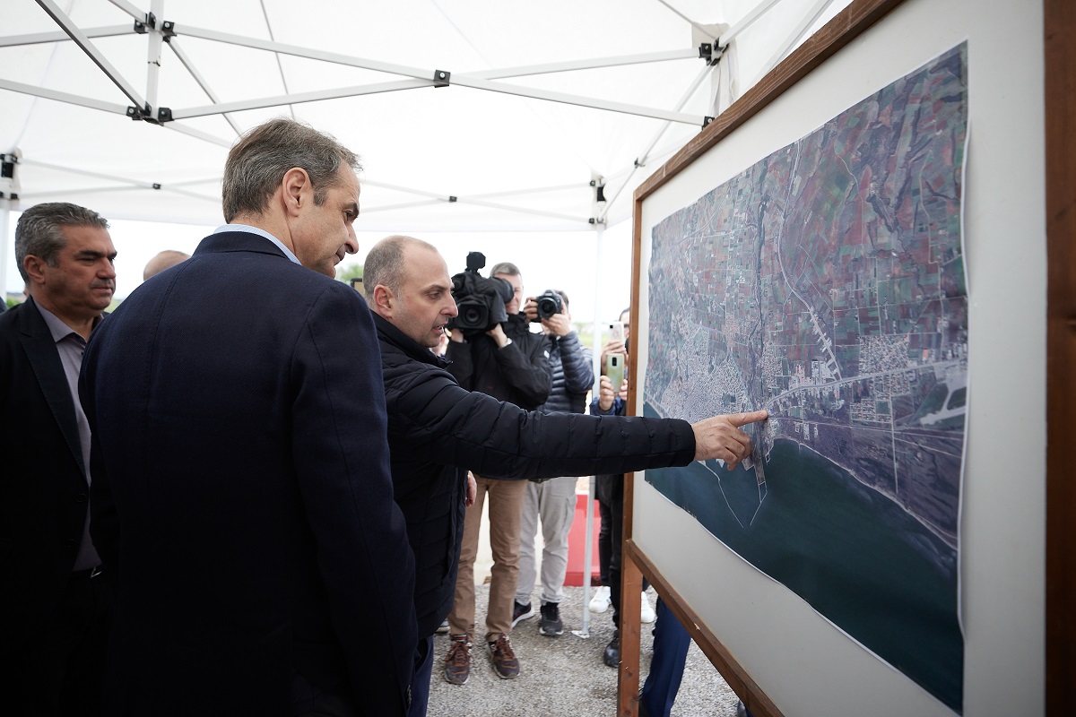 Επίσκεψη του Πρωθυπουργού Κυριάκου Μητσοτάκη στην Αλεξανδρούπολη, © ΔΗΜΗΤΡΗΣ ΠΑΠΑΜΗΤΣΟΣ/ΓΡΑΦΕΙΟ ΤΥΠΟΥ ΠΡΩΘΥΠΟΥΡΓΟΥ/EUROKINISSI