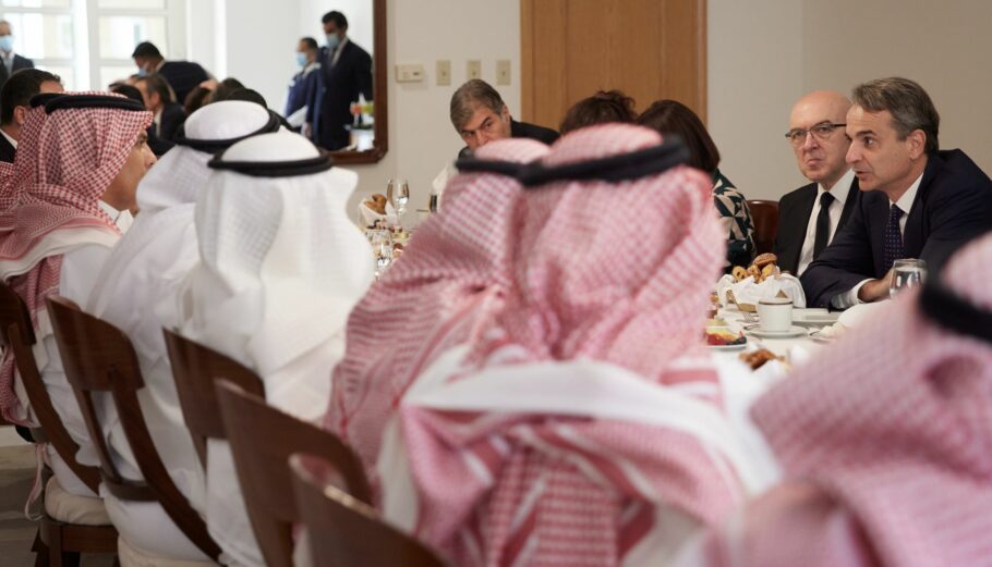 Στιγμιότυπο από την επίσκεψη του Κυρ. Μητσοτάκη στη Σαουδ. Αραβία ©Eurokinissi