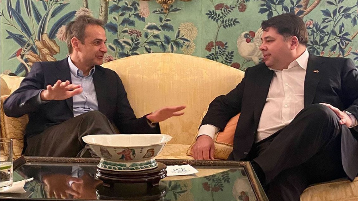 Κ. Μητσοτάκης: Έφτασε Ουάσιγκτον – Τον υποδέχτηκε ο Τζορτζ Τσούνης