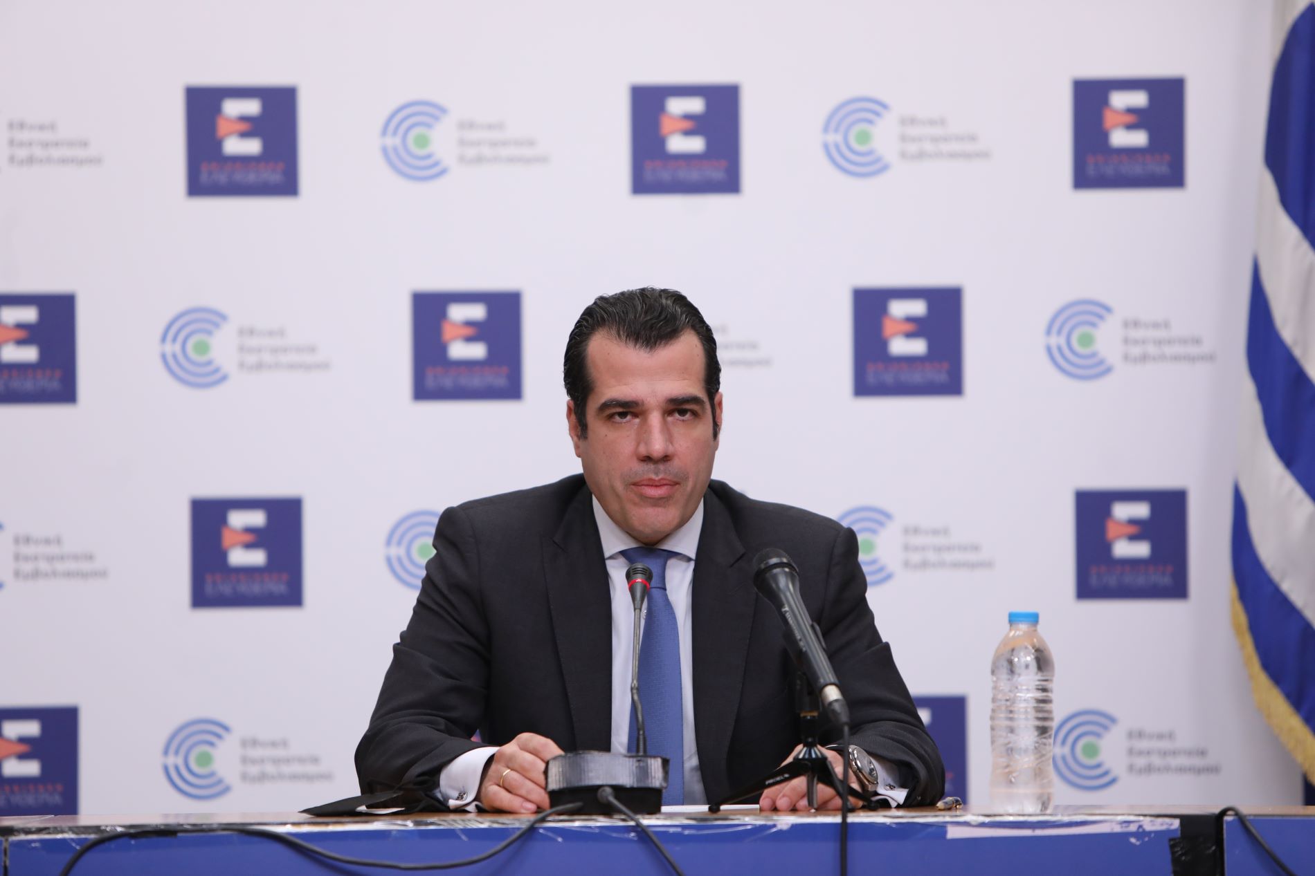 Τέλος από 1η Ιουνίου η μάσκα στους εσωτερικούς χώρους – Οι εξαιρέσεις