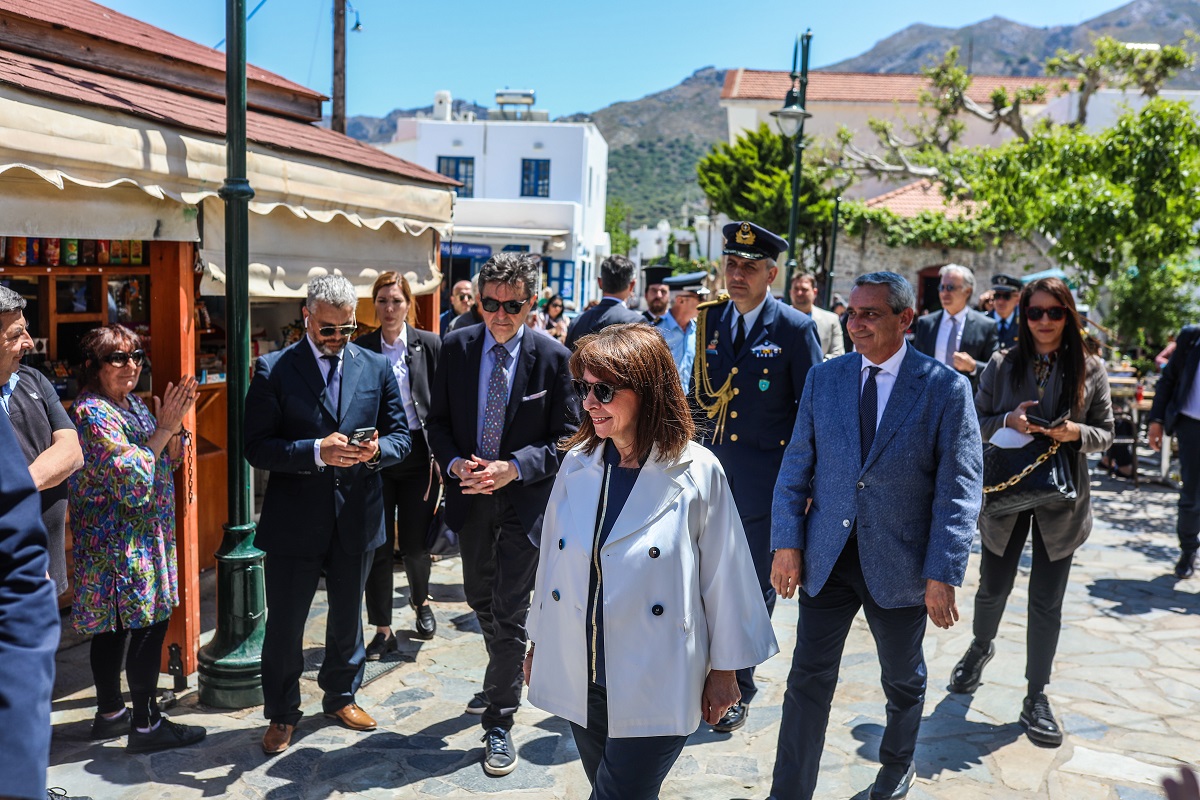 Σακελλαροπούλου: Διήμερη επίσκεψη σε Χάλκη, Τήλο και Σύμη