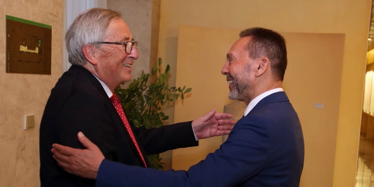 Στουρνάρας: Ο Γιούνκερ από τους πιο επιδραστικούς υπερασπιστές
