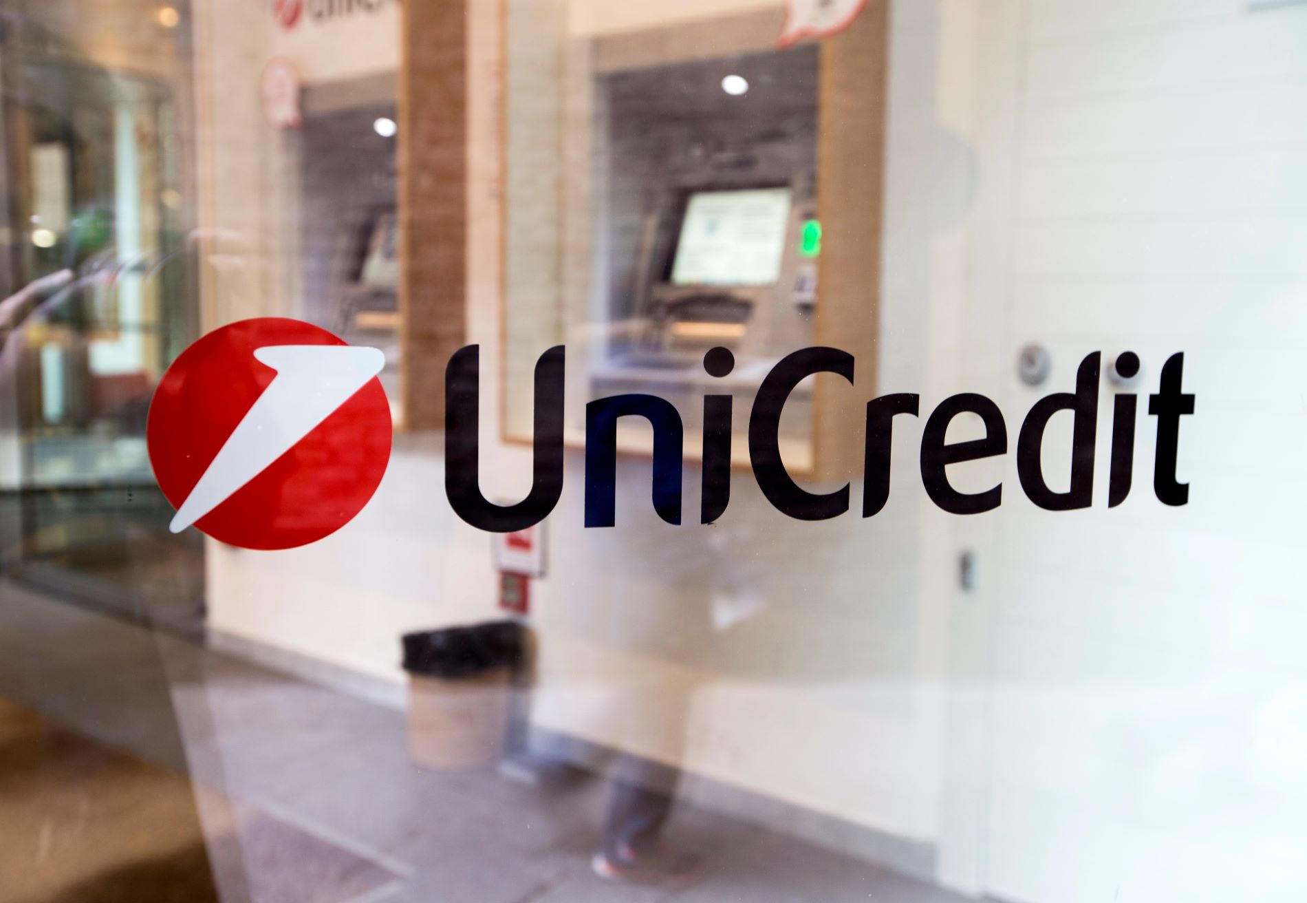 Το λογότυπο της UniCredit ©EPA/MATTIA SEDDA