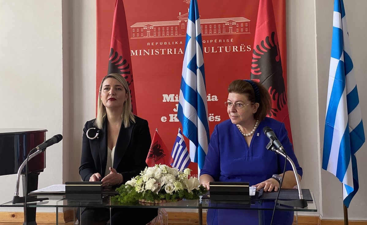 Η υπουργός Πολιτισμού της Αλβανίας με την κα Μενδώνη